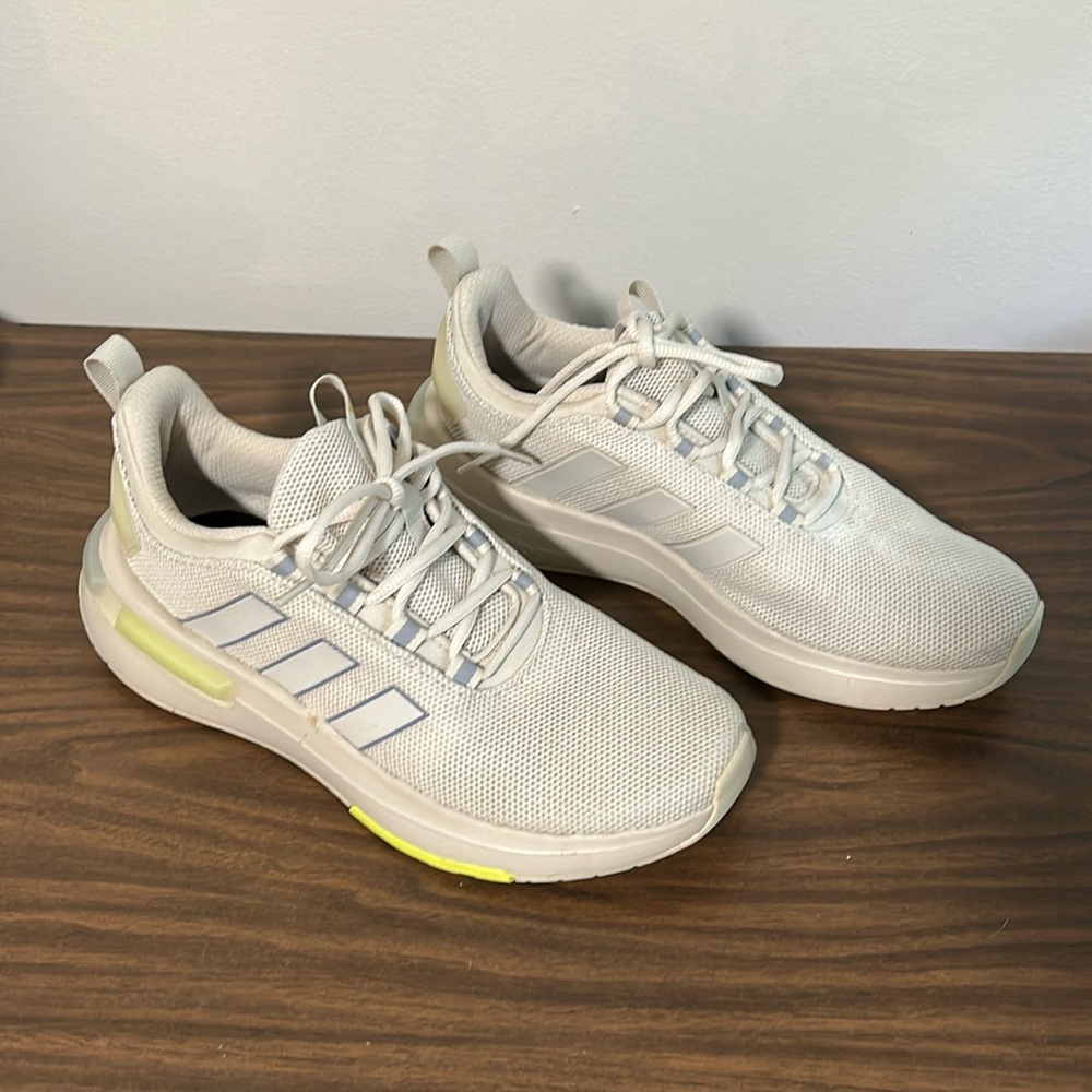 Adidas cloud foam sneakers